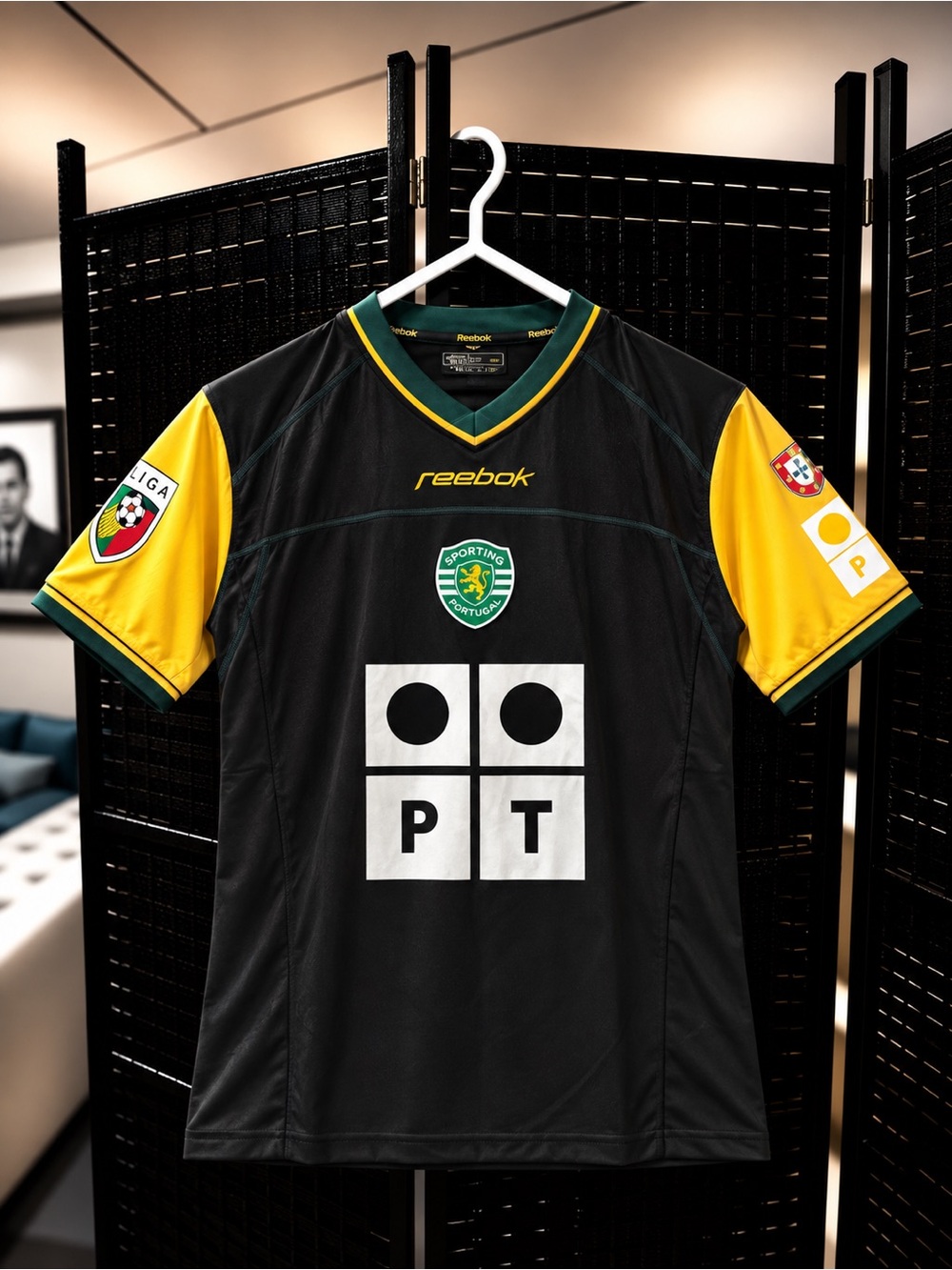 Sporting Lisbon Retro Soccer Jersey